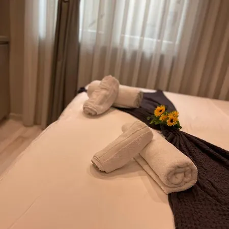 Konukevi Alb - Easy Access To Center 3*